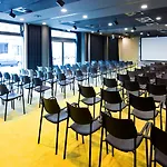 Sana Hotel 4*