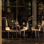 Hotel Sana